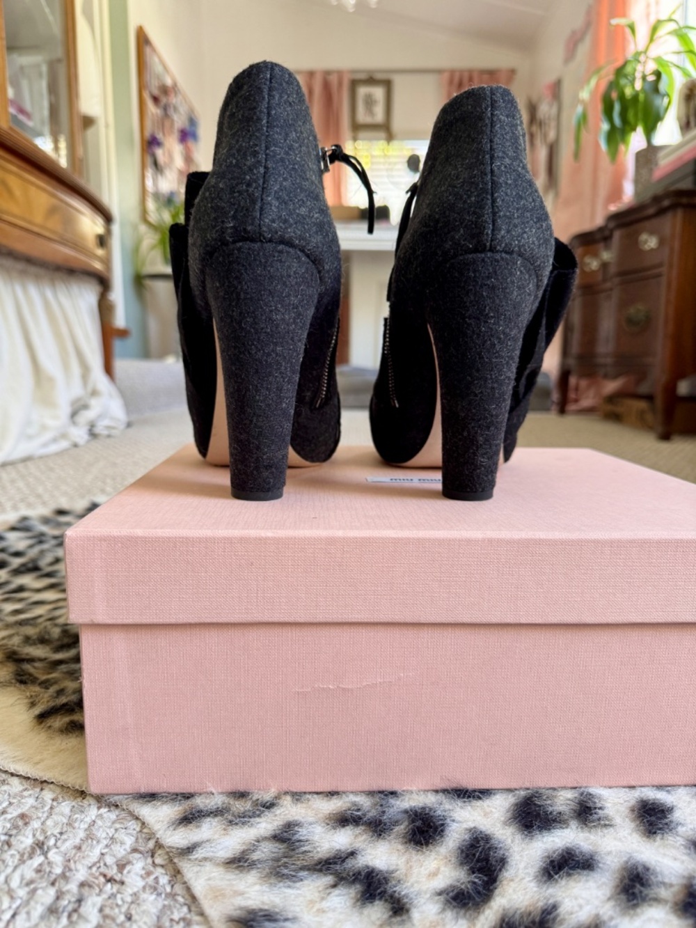 MIU MIU Wool ankle boots curved banana heels Vintage Archival C101 20 11 02855D - Picture 11 of 11